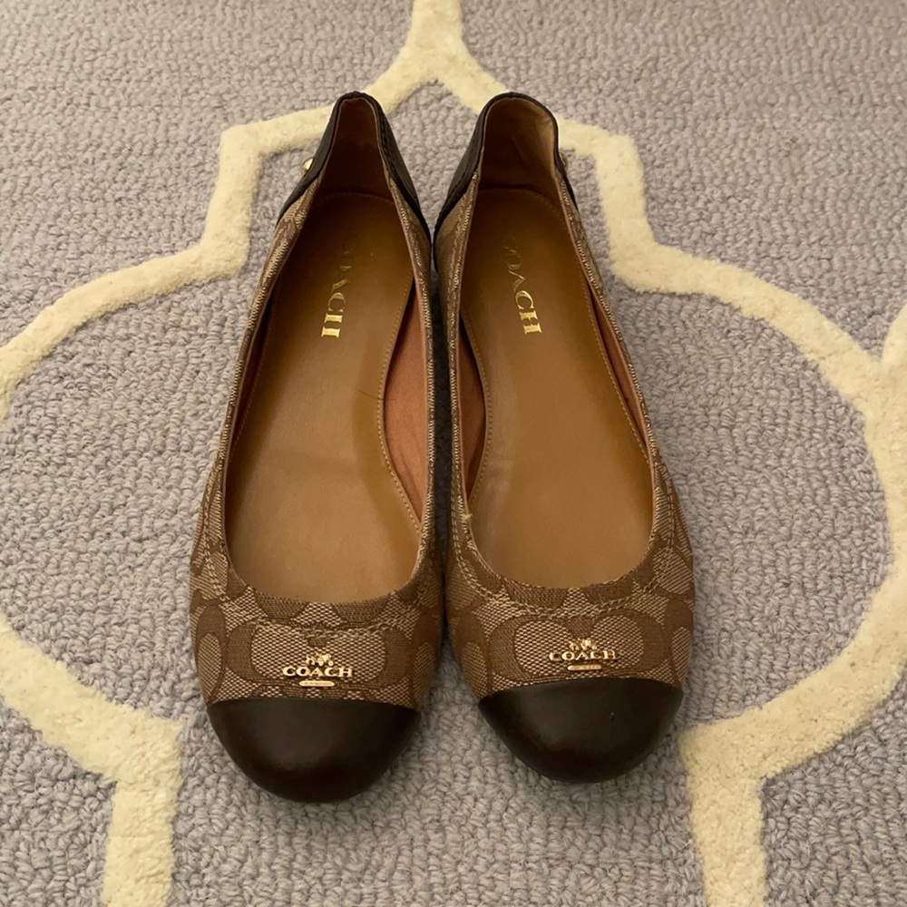 EUC Coach Signature Flats | 8